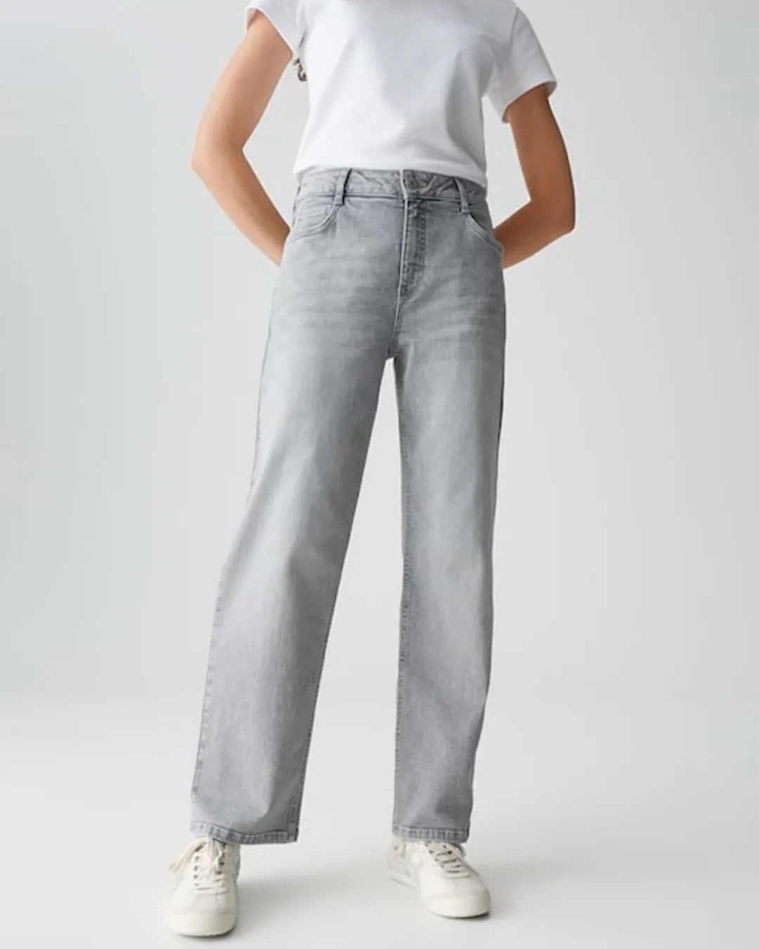 Amisu Womens LIGHT GREY STRAIGHT FIT JEANS