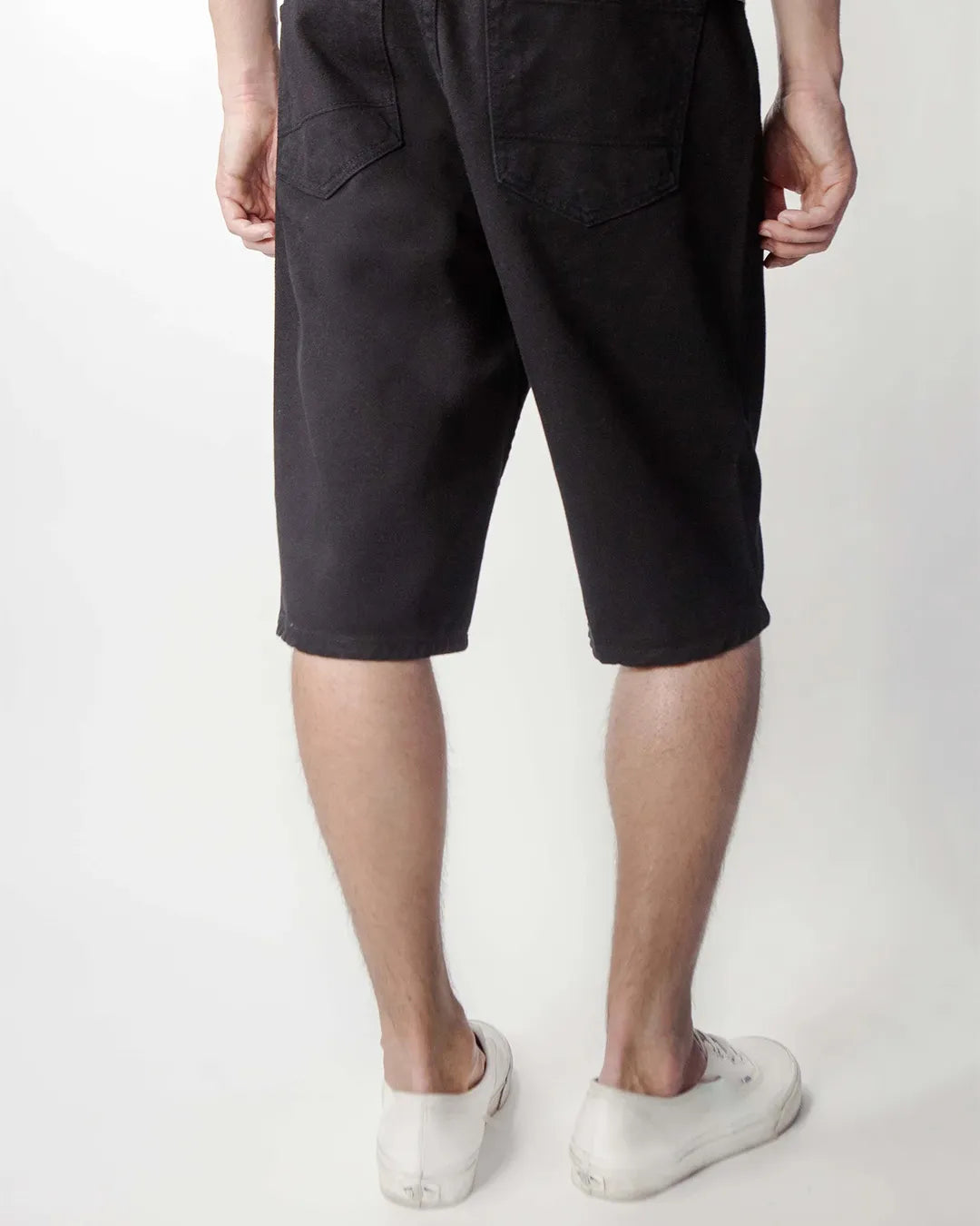 Vilnova Men's Black Denim Shorts Classic Fit