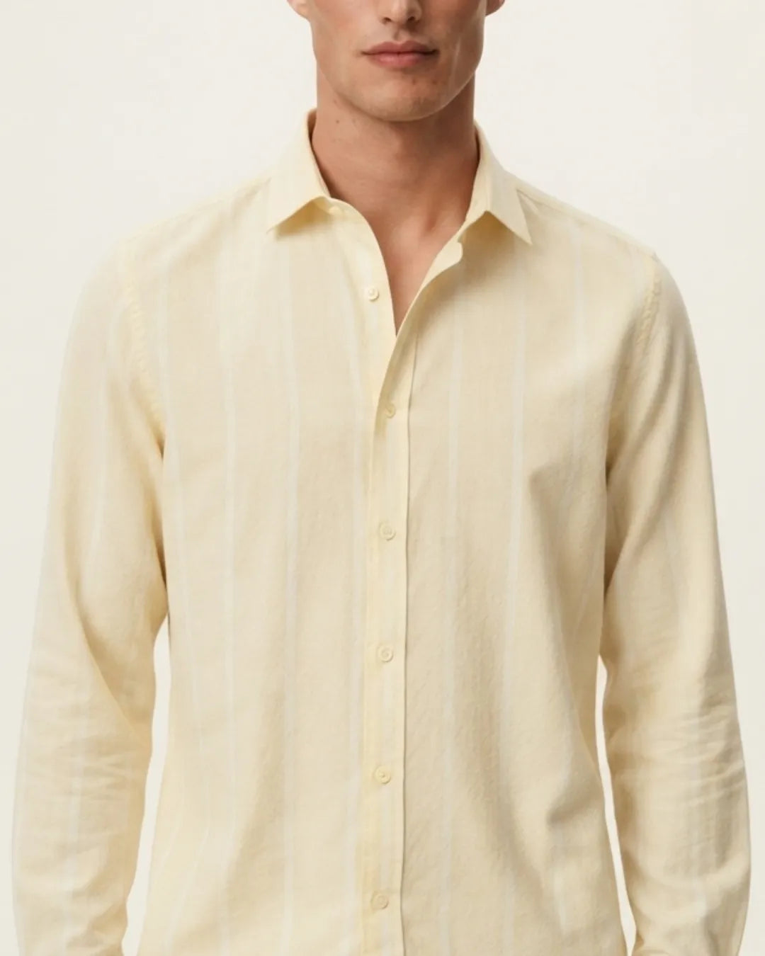 Zara Men's Textured Vertical Stripe Full Sleeve Shirt