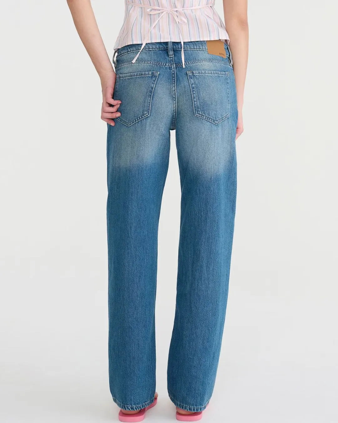 Aeropostale Women Low Rise Baggy Fit Jeans Dark Wash