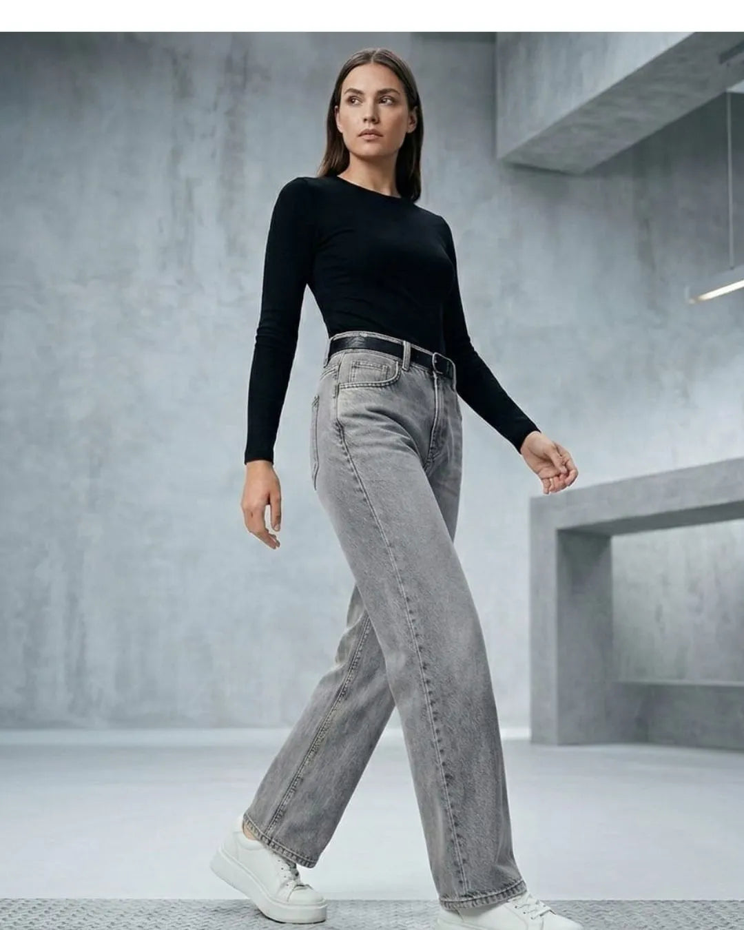 Women's Sela Sraight Fit Gray Acid Wash Jeans
