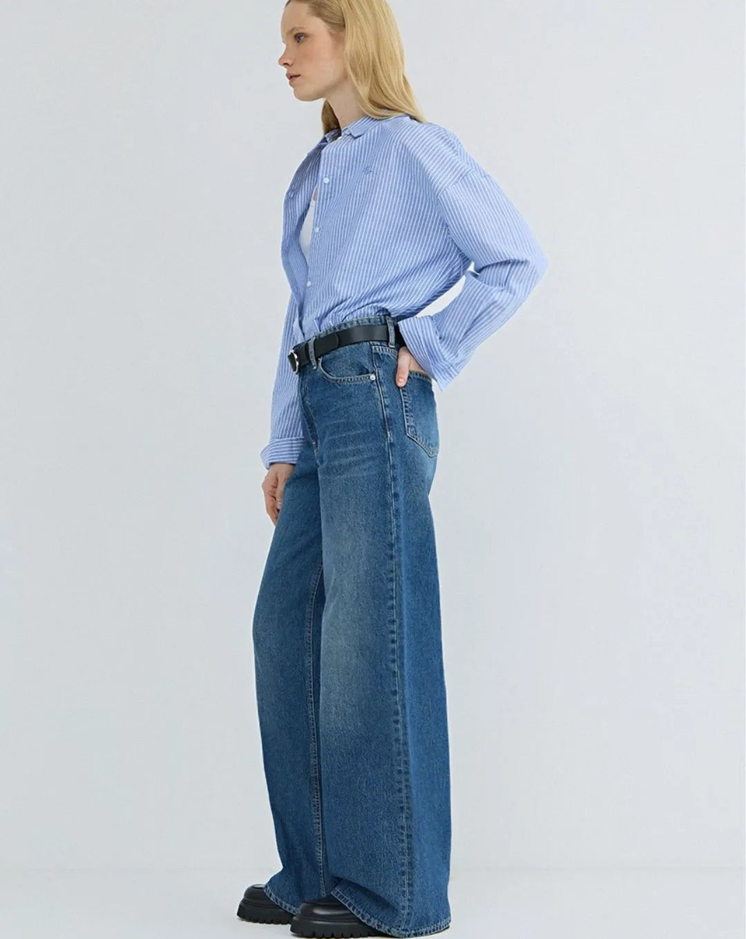 Woman Ostin Super Wide Leg Denim Dark Blue Color