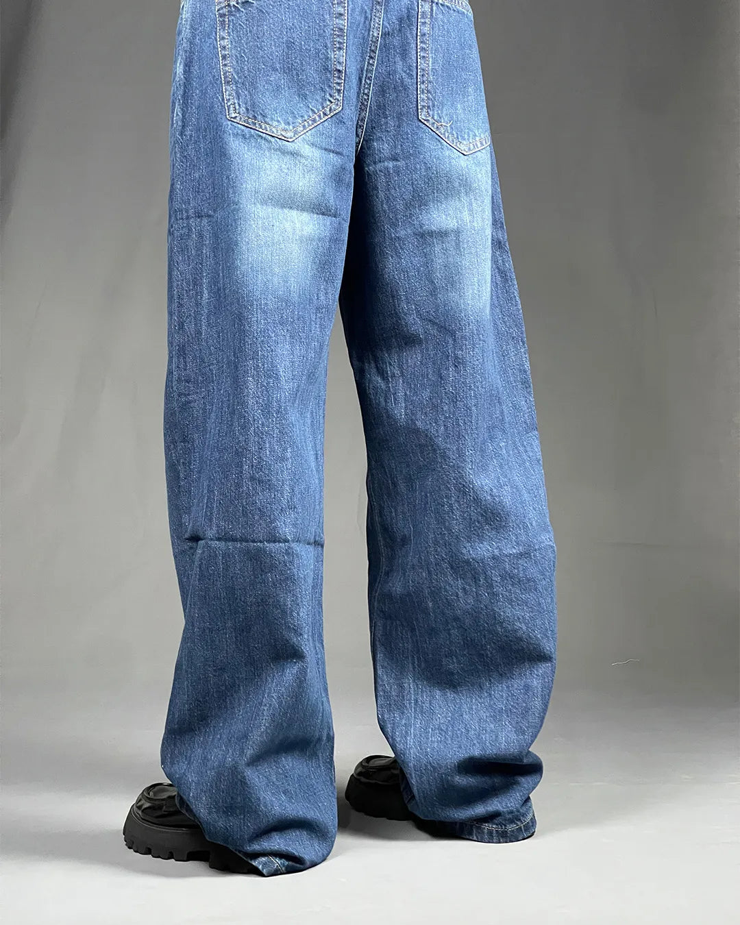 Pull&Bear Baggy Denim Blue Jeans