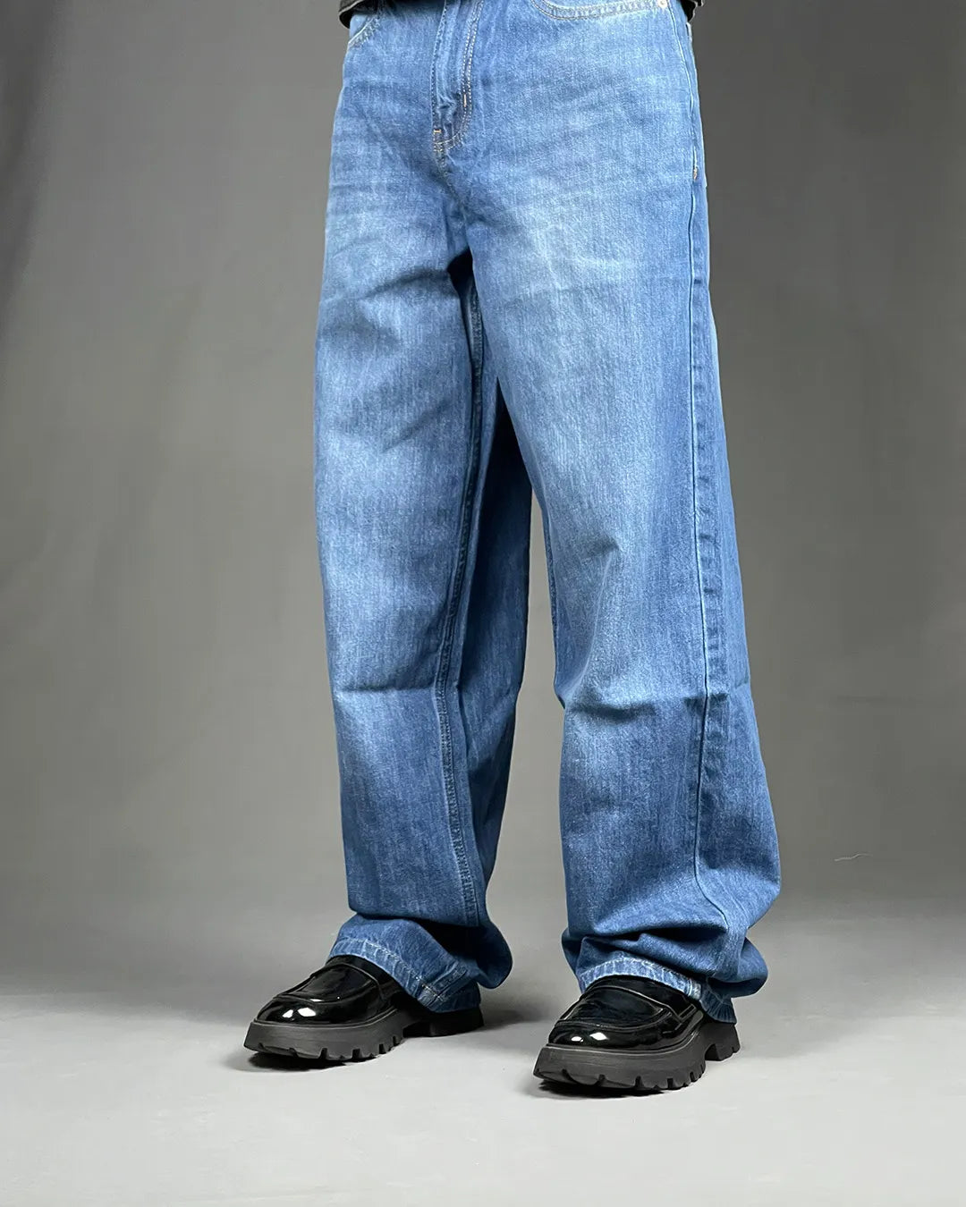 Pull&Bear Baggy Ice Blue Jeans
