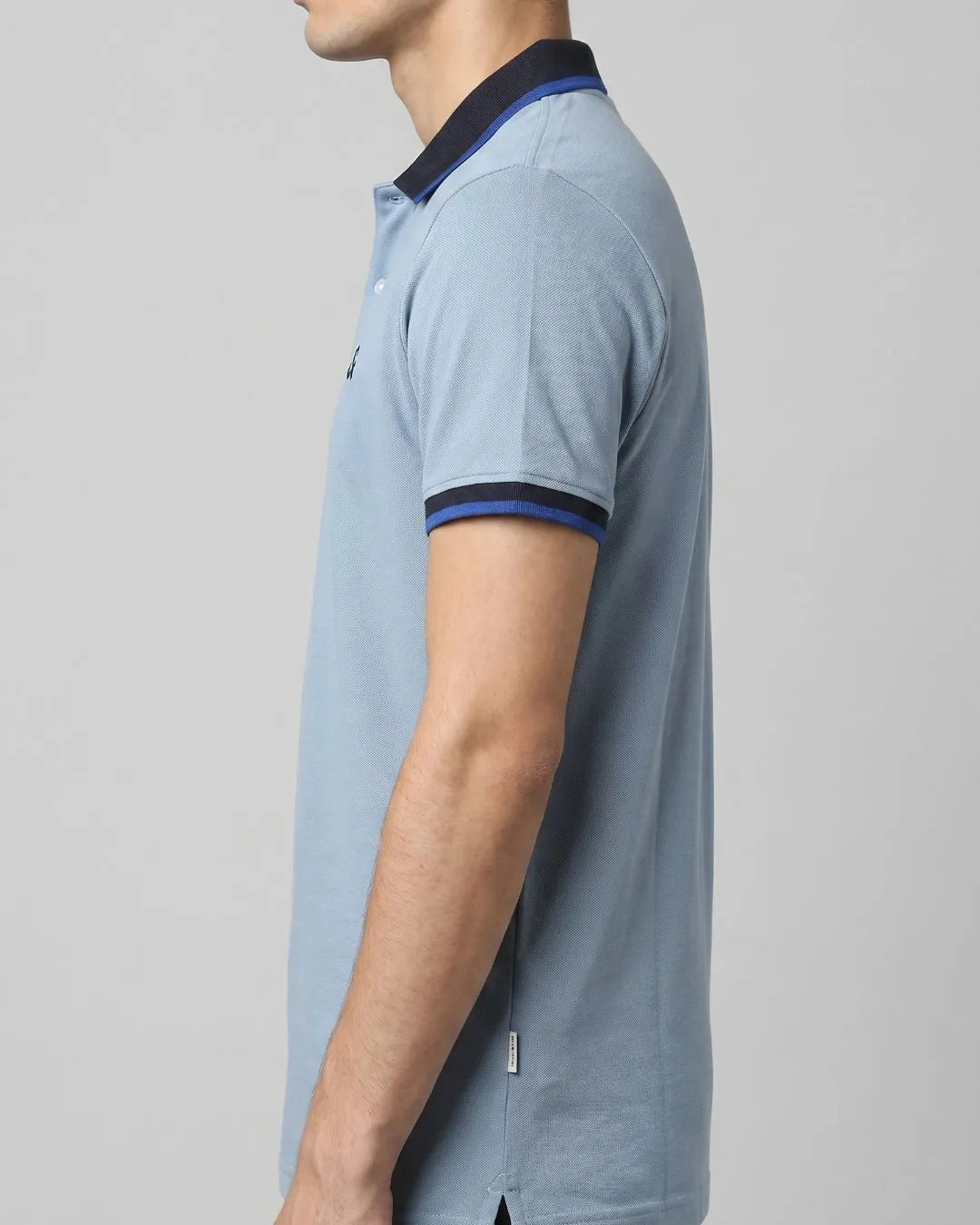 Men's Blue Contrast-Collar Polo Shirt with Embroidered Logo