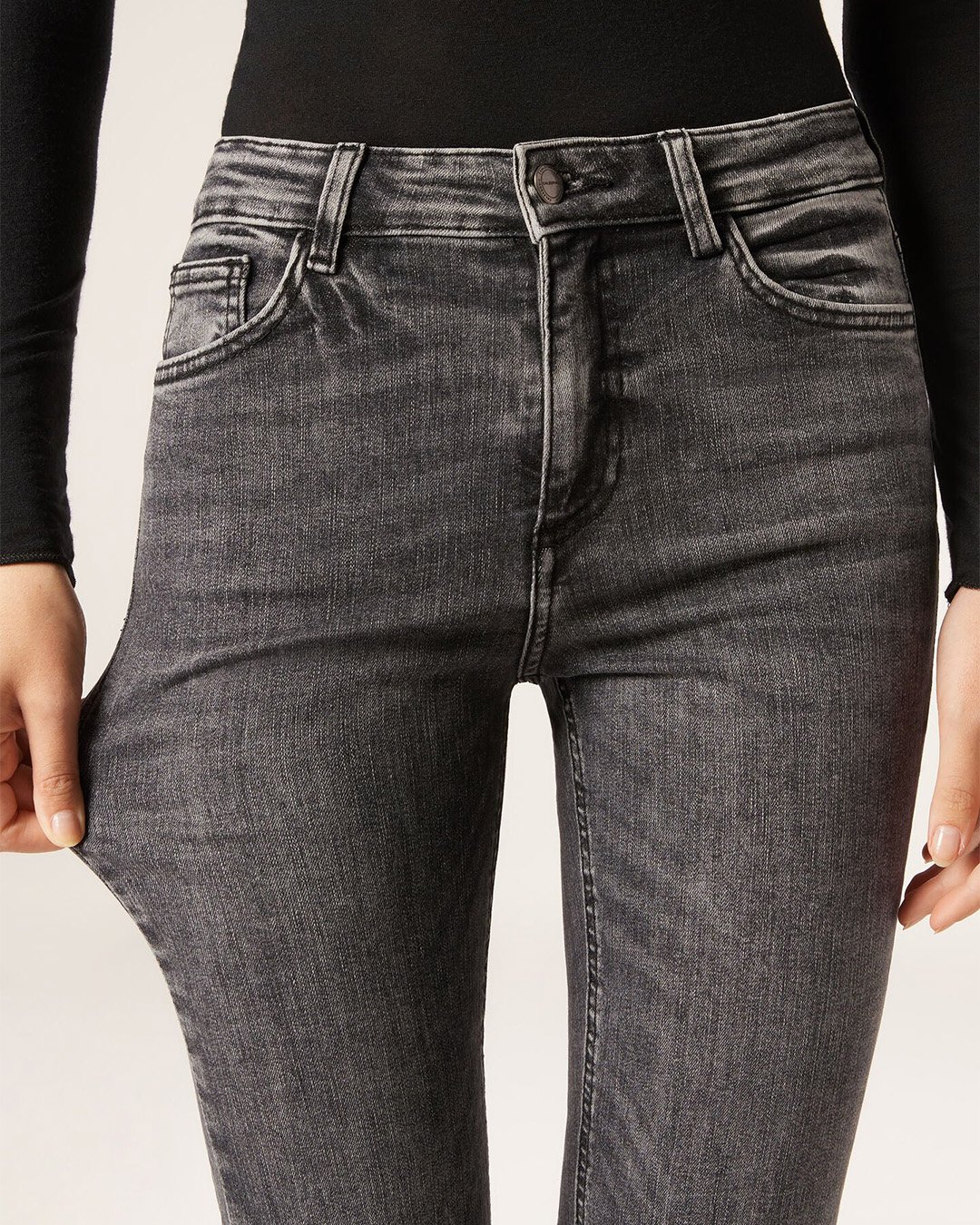 Calzedonia Flared Stretch Jeans - Image 3