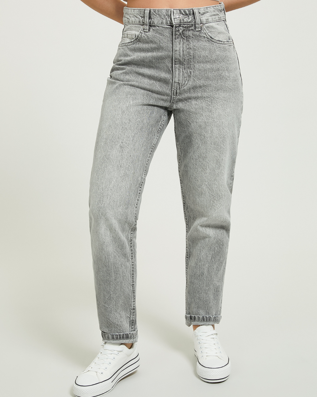 Greenpoint Women Mom Fit Jeans Grey Colour