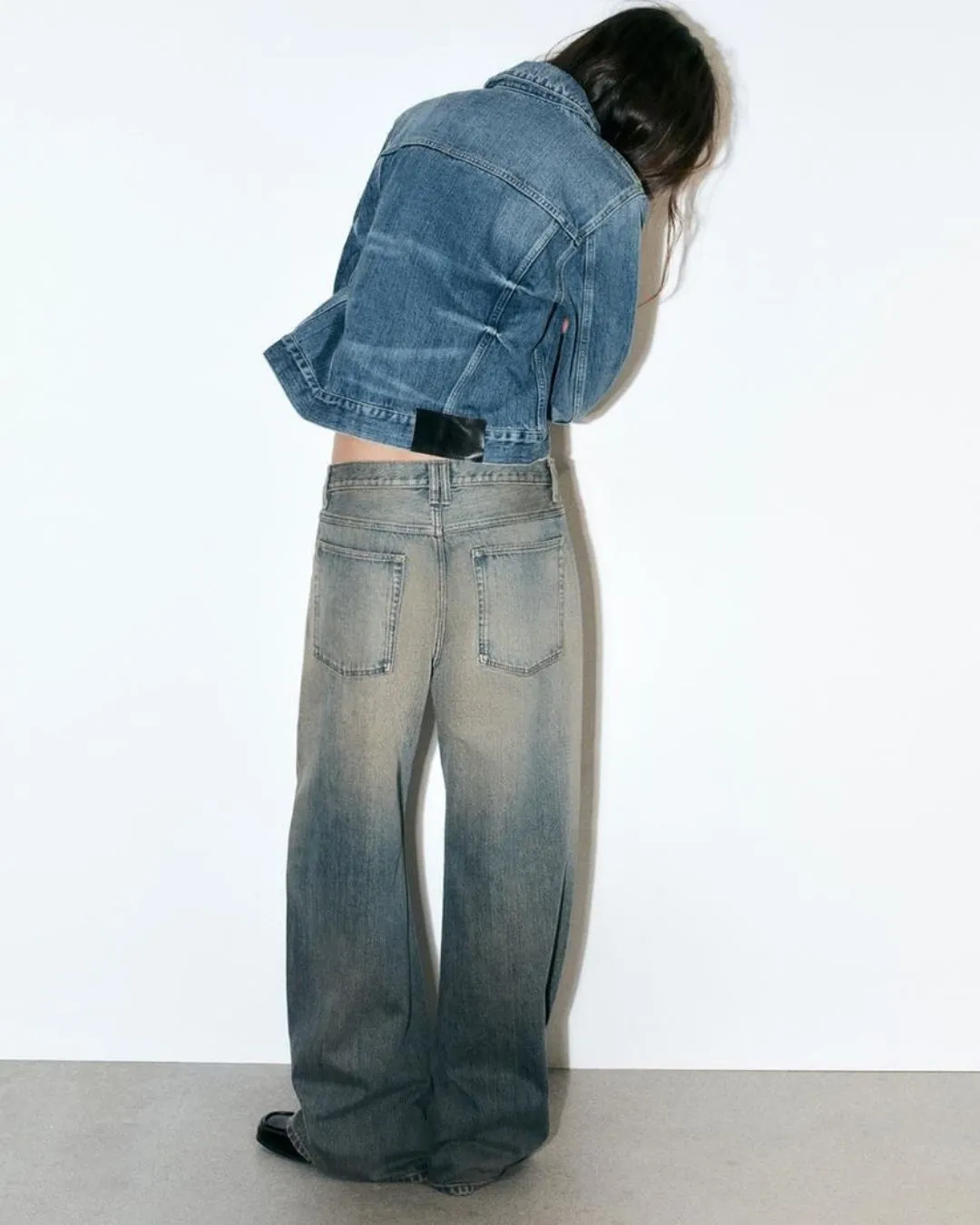 Vintage olive wide leg denim jeans designed for confident everyday style. High rise waist relaxed leg shape and durable denim create comfort movement and modern street appeal.
