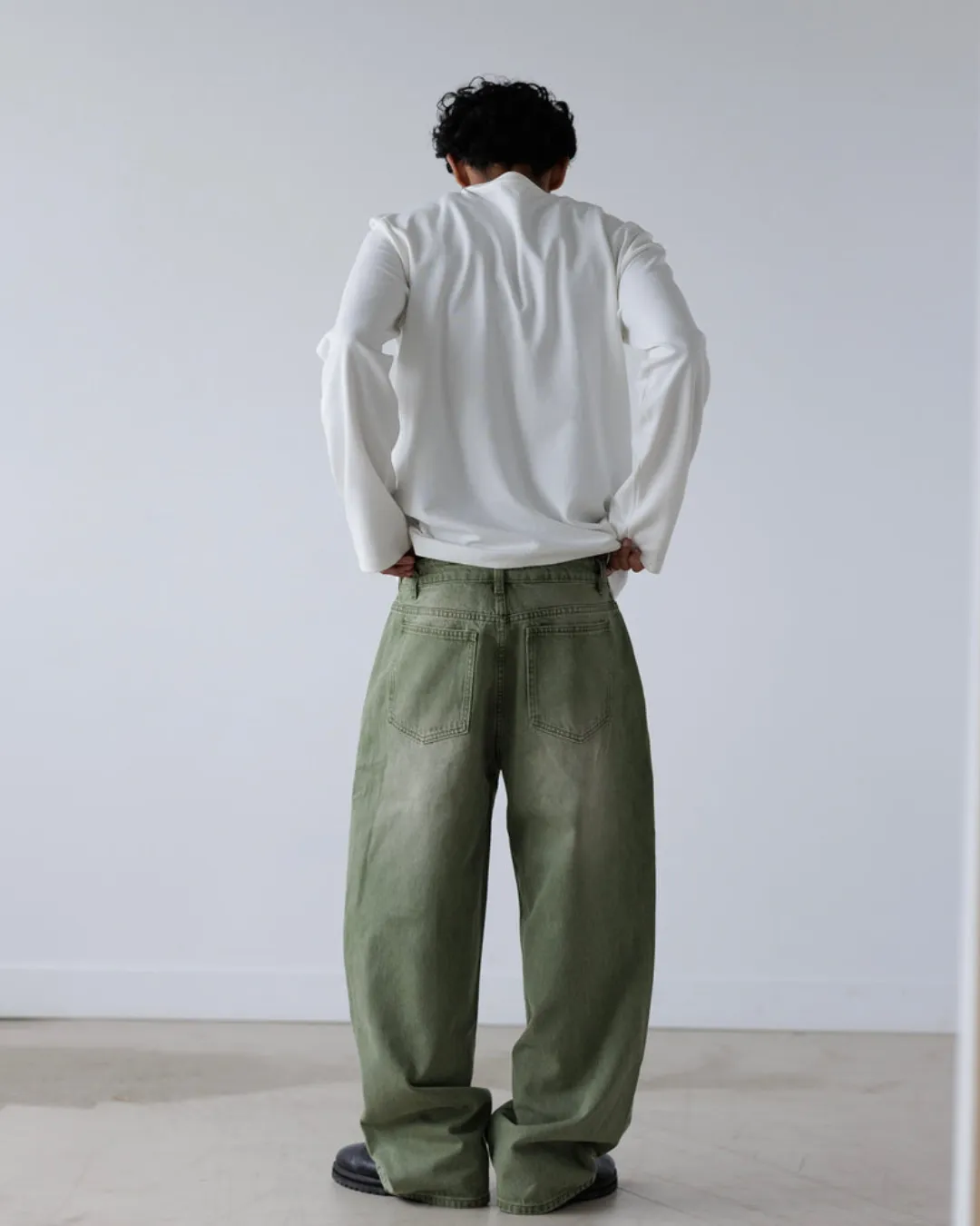Unisex Relaxed Loose Fit Cross Pocket Jeans Matcha Wash